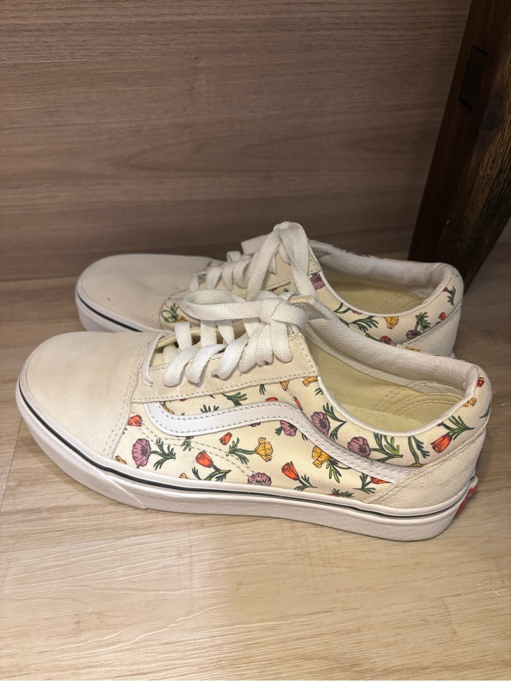 Floral Low-Top Vans in Cream
